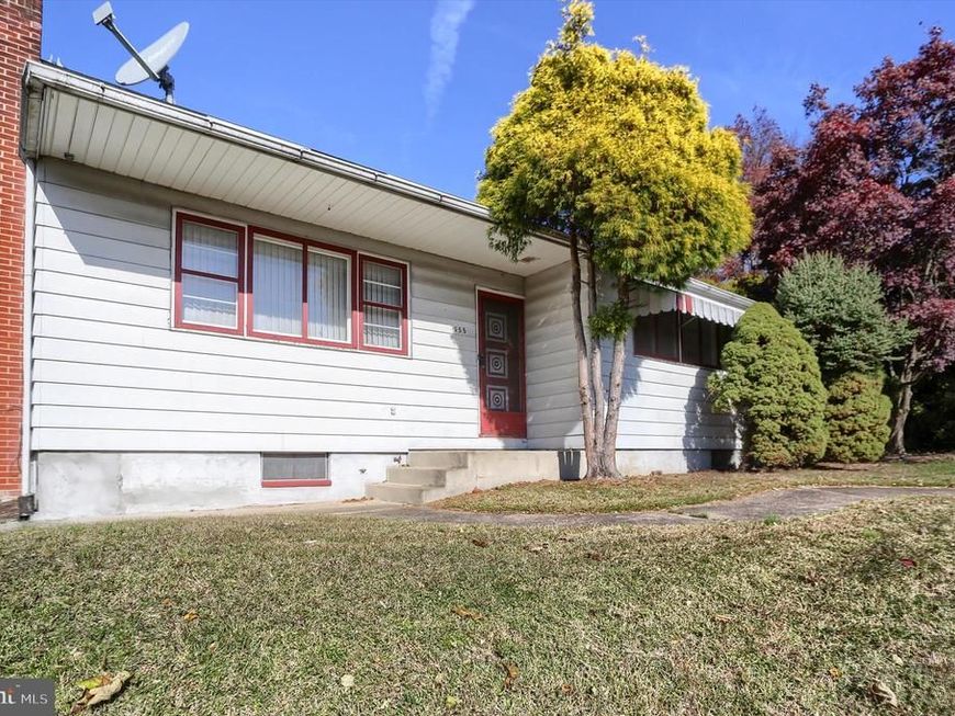 555 Pine Street, Steelton, PA 17113 Main Photo