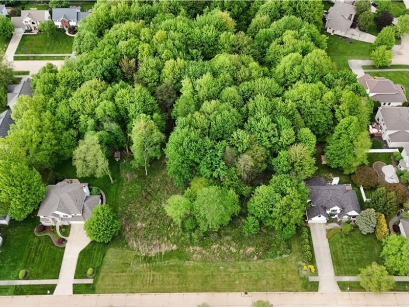 Loxley Drive, Richmond Heights, OH 44143 Photo 2