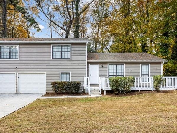 1735 Charmeth Road, Lithonia, GA 30058