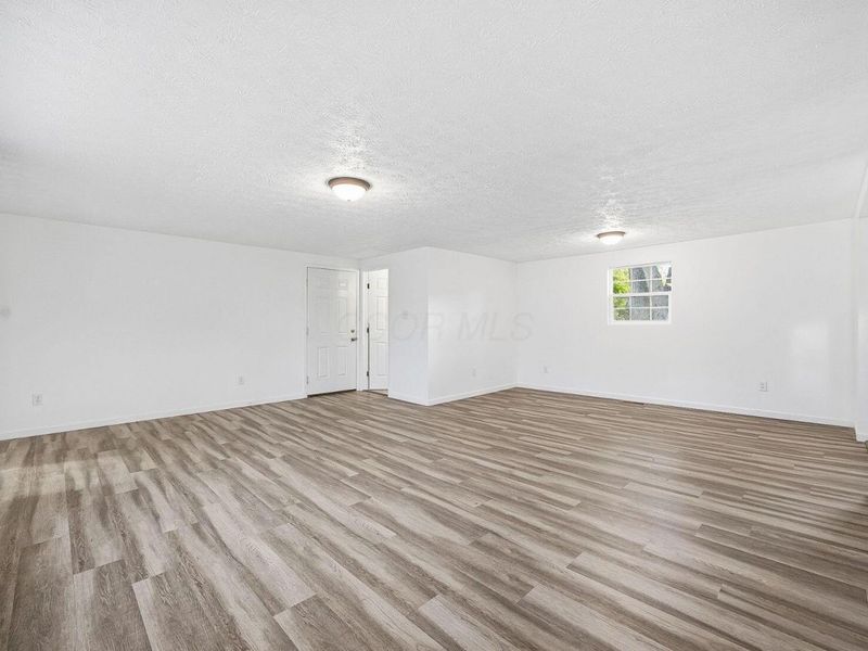 1830 Winding Hollow Drive, Columbus, OH 43223 Photo 12