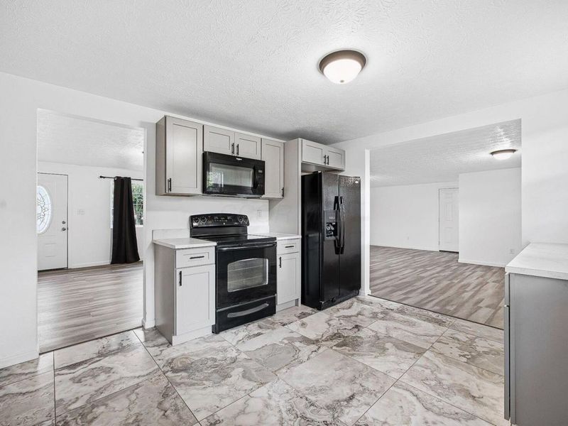 1830 Winding Hollow Drive, Columbus, OH 43223 Photo 21