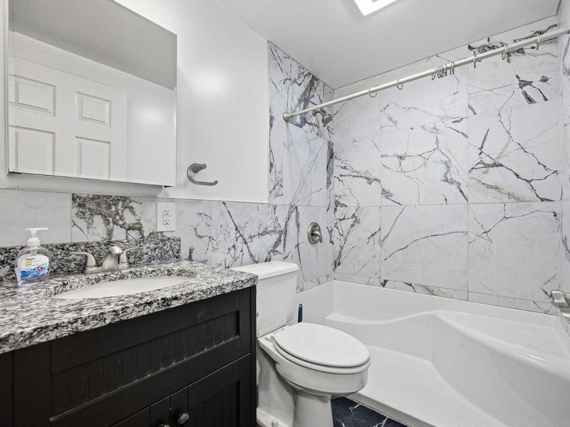 1830 Winding Hollow Drive, Columbus, OH 43223 Photo 24