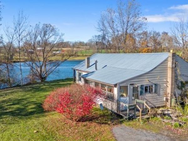 1070 Lynch Road, Baldwinsville, NY 13027