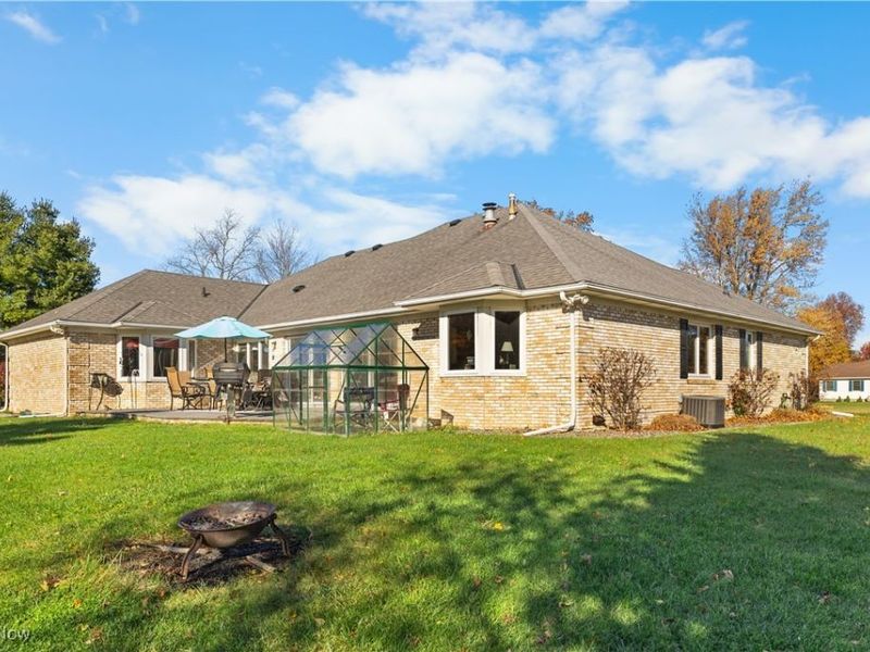 4082 Huntington Court, Ashtabula, OH 44004 Photo 6