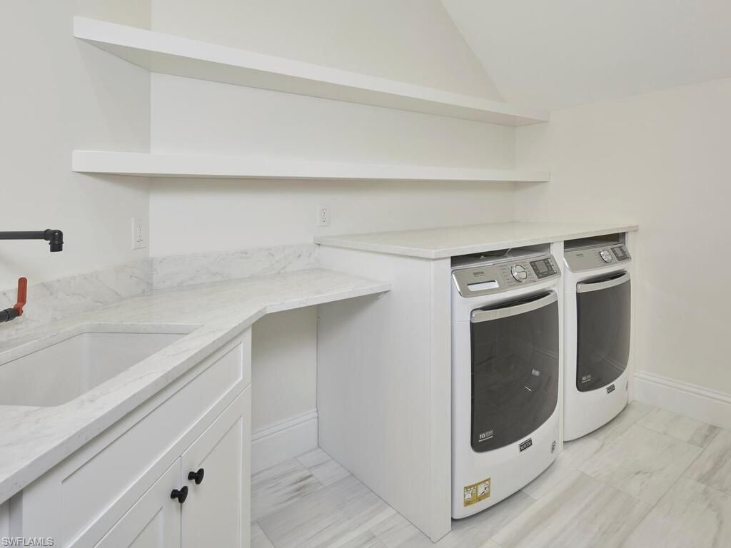 570 2nd Ave N, Naples, FL 34102 Photo