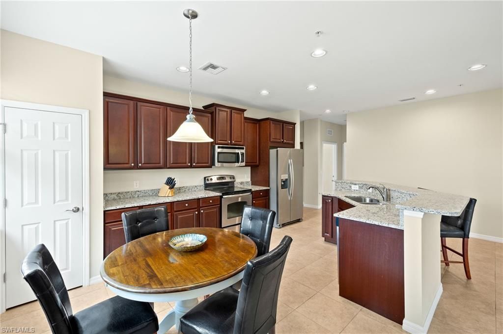 3742 Pino Vista Way, Unit 4, Estero, FL 33928 Photo