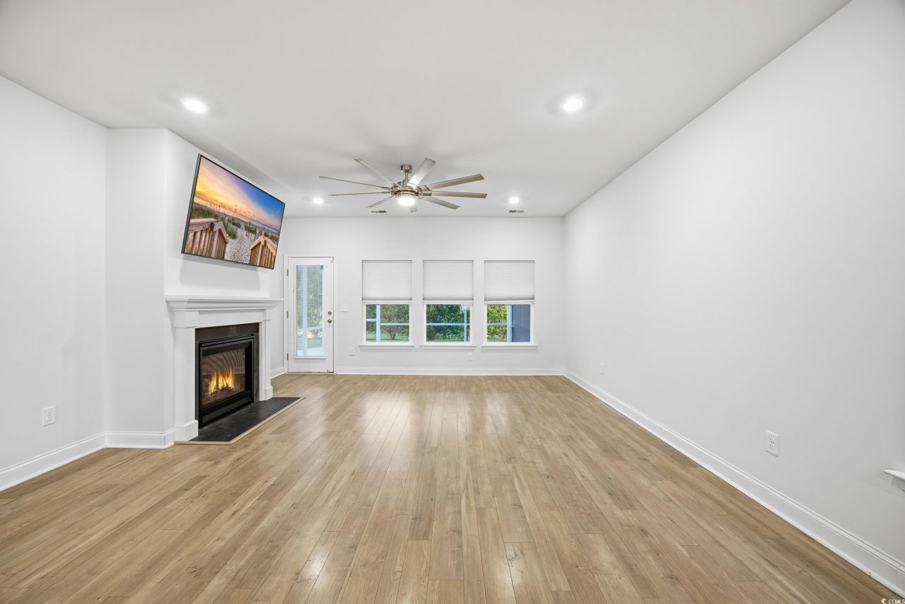 386 Harbison Circle Photo 12