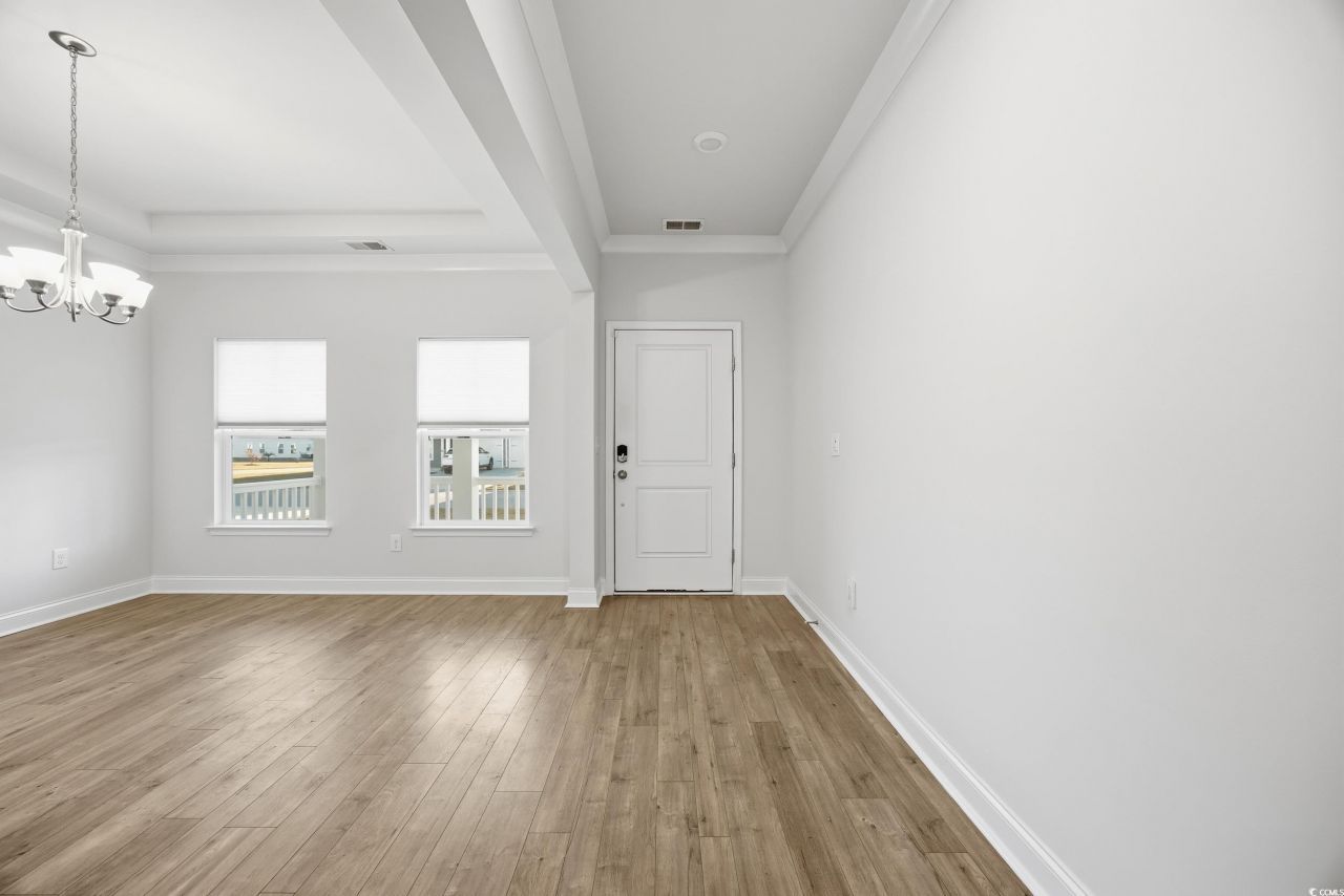 386 Harbison Circle Photo 7