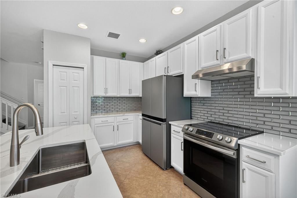 4018 Cherrybrook Loop , Fort Myers, FL 33966 Photo