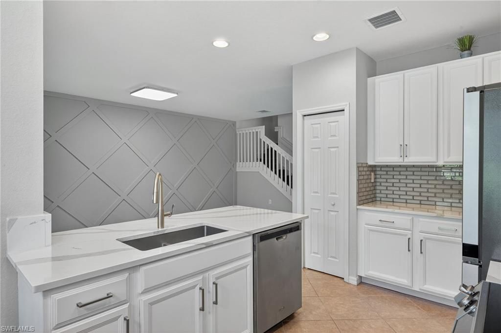 4018 Cherrybrook Loop , Fort Myers, FL 33966 Photo