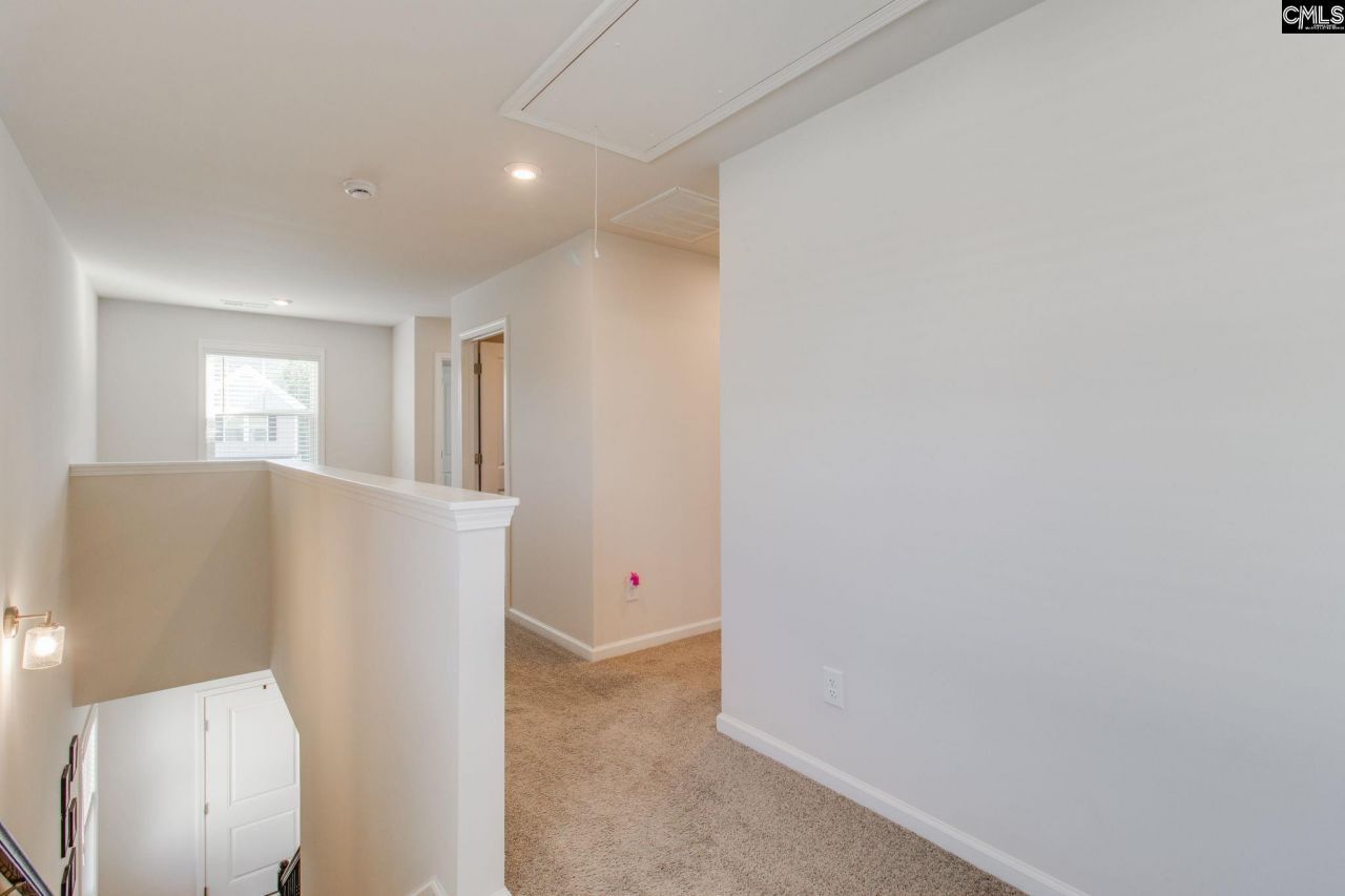 128 Coppersmith Drive Photo 23