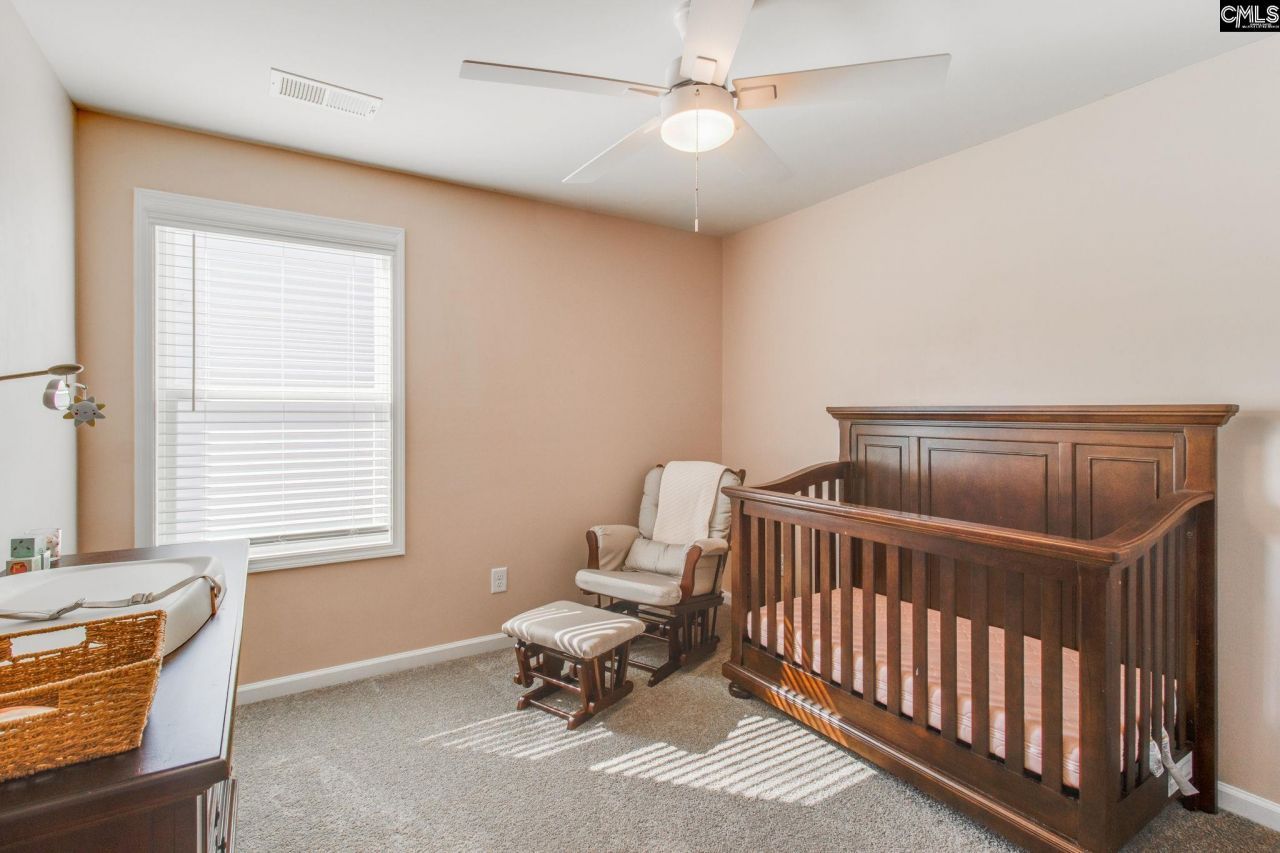 128 Coppersmith Drive Photo 29