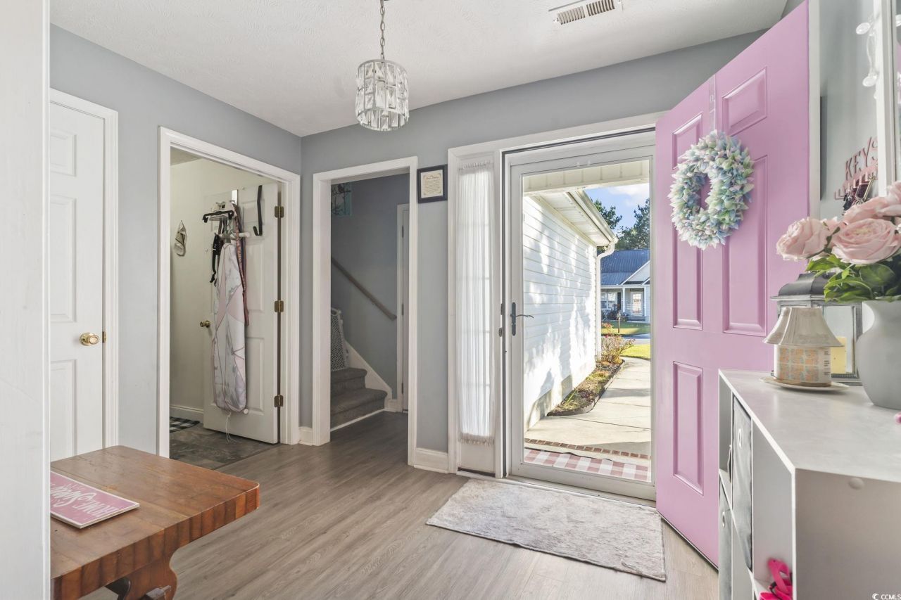 912 Eaglet Circle Photo 6