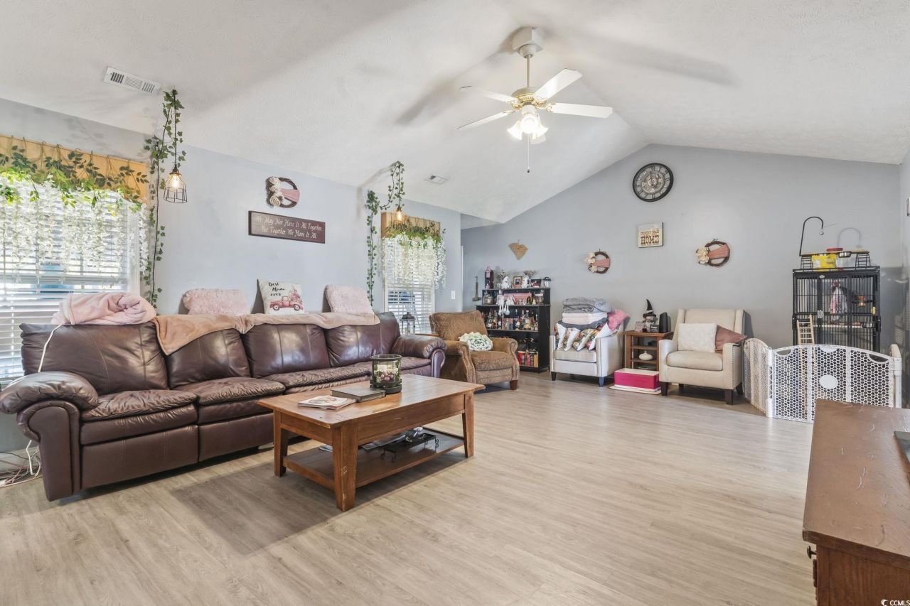 912 Eaglet Circle Photo 8