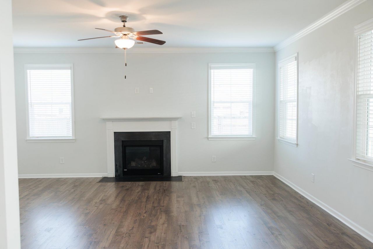 516 Alderly Drive Photo 18