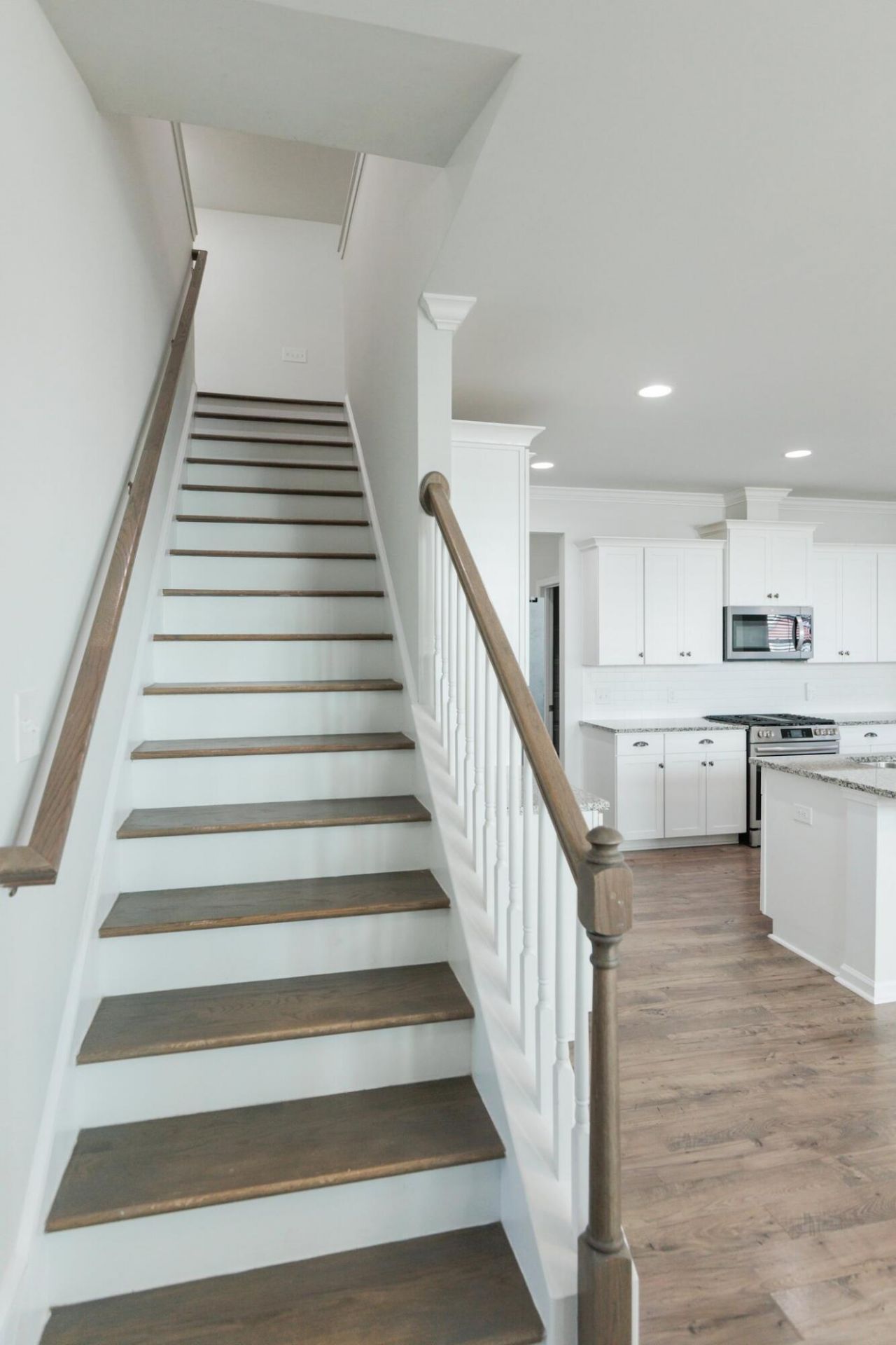 516 Alderly Drive Photo 30