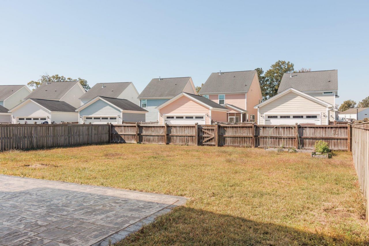 516 Alderly Drive Photo 49