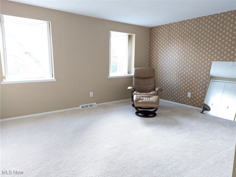 19640 Lorain Road, Fairview Park, OH 44126 Photo 12