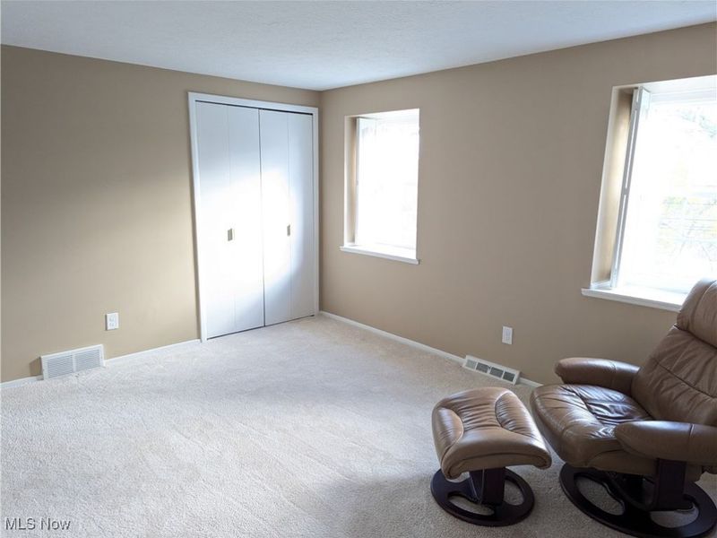 19640 Lorain Road, Fairview Park, OH 44126 Photo 14