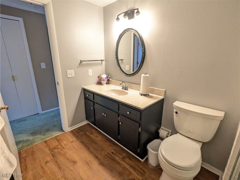 19640 Lorain Road, Fairview Park, OH 44126 Photo 15