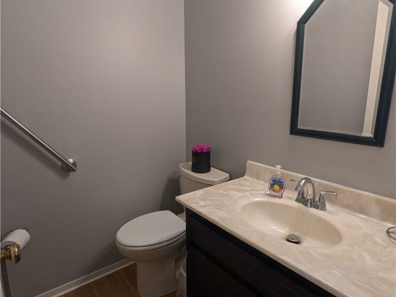 19640 Lorain Road, Fairview Park, OH 44126 Photo 19