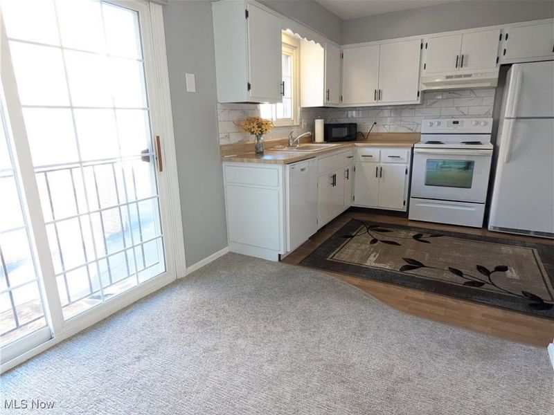 19640 Lorain Road, Fairview Park, OH 44126 Photo 8