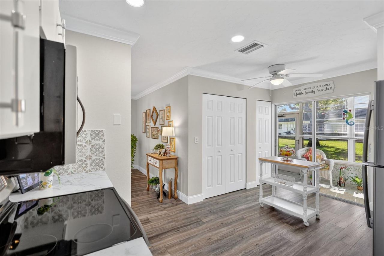 4207 34th Avenue Drive W, Unit 4207, Bradenton, FL 34205 Photo