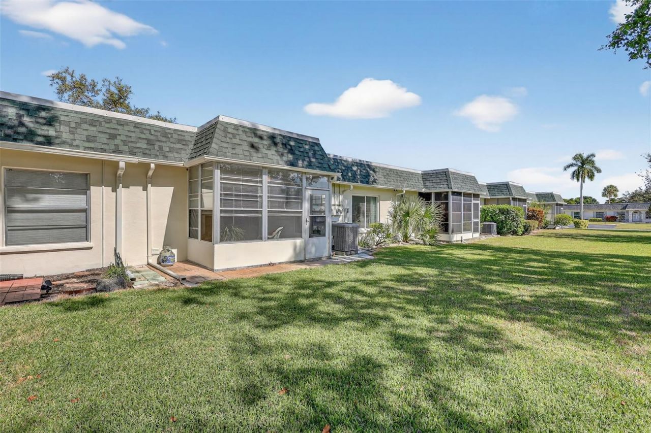 4207 34th Avenue Drive W, Unit 4207, Bradenton, FL 34205 Photo