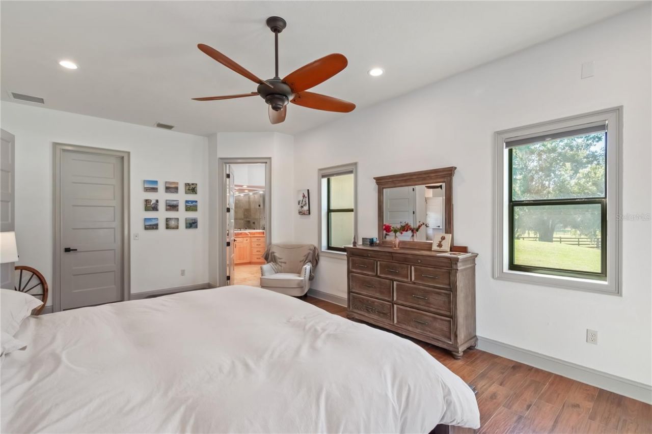 8820 NW 130th Street, Reddick, FL 32686 Photo