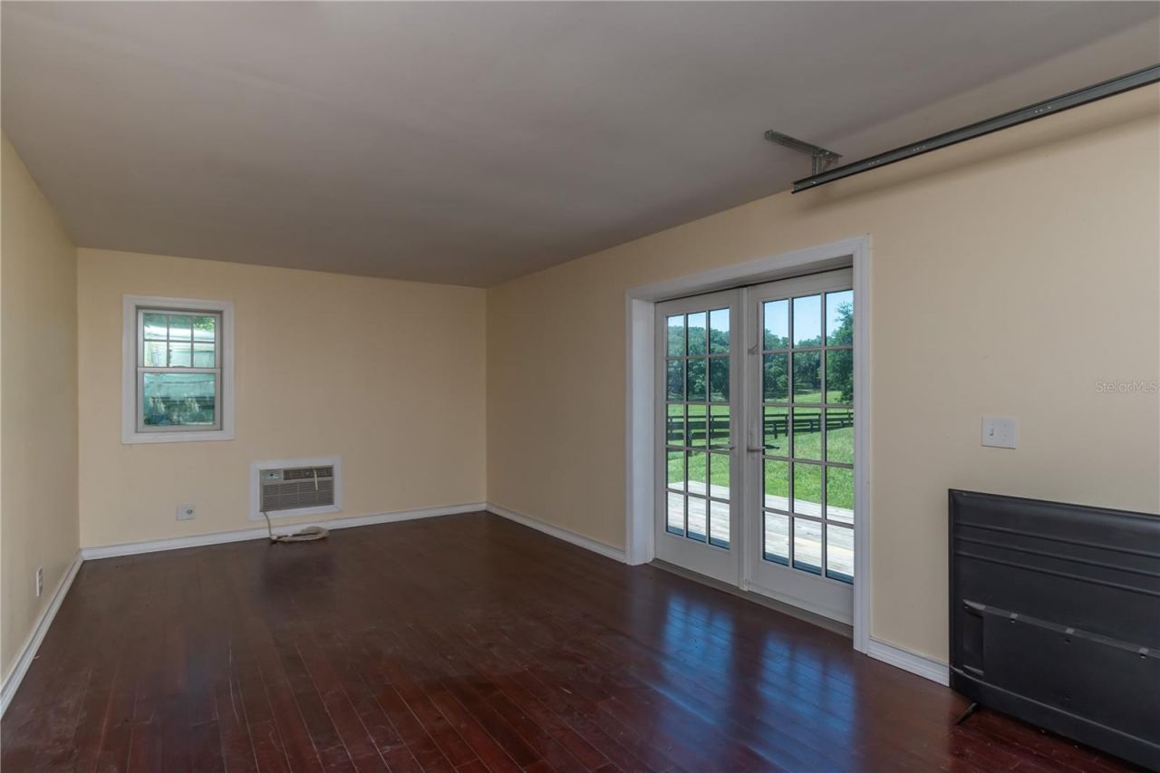 8820 NW 130th Street, Reddick, FL 32686 Photo