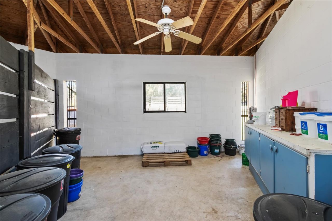 8820 NW 130th Street, Reddick, FL 32686 Photo