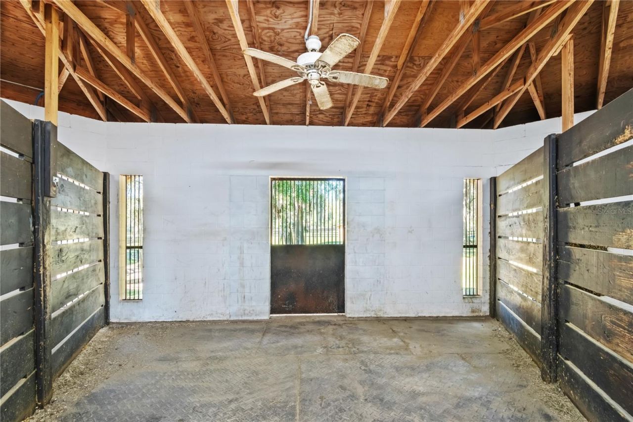 8820 NW 130th Street, Reddick, FL 32686 Photo