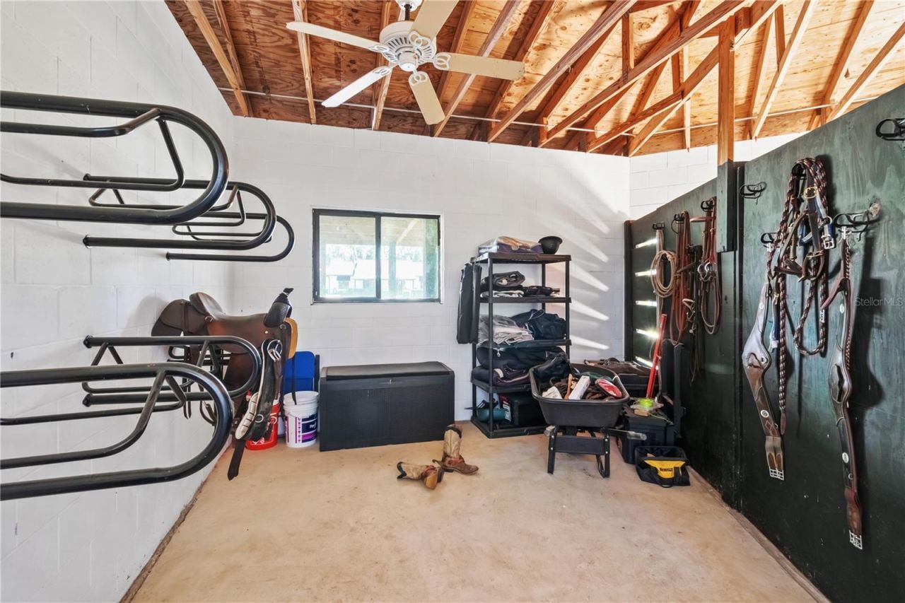 8820 NW 130th Street, Reddick, FL 32686 Photo