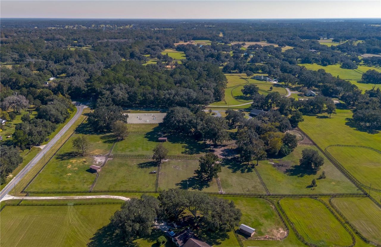 8820 NW 130th Street, Reddick, FL 32686 Photo