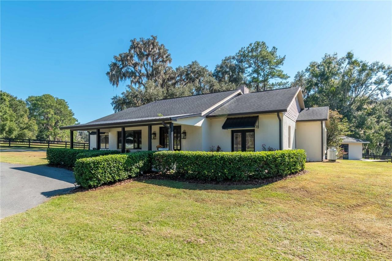 8820 NW 130th Street, Reddick, FL 32686 Photo