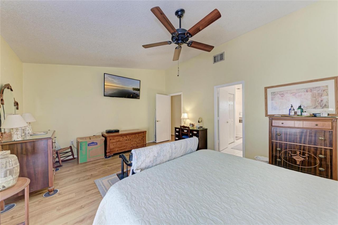 6207 Courtside Drive, Unit 23, Bradenton, FL 34210 Photo