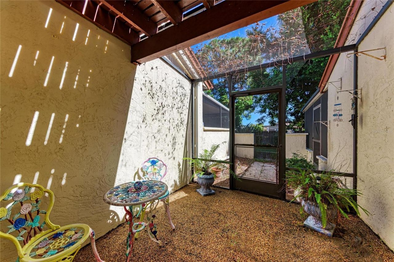 6207 Courtside Drive, Unit 23, Bradenton, FL 34210 Photo