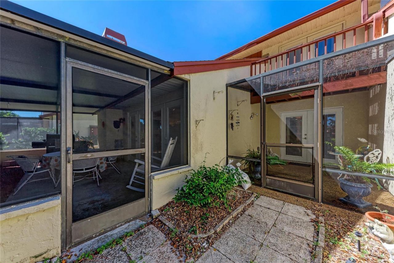 6207 Courtside Drive, Unit 23, Bradenton, FL 34210 Photo