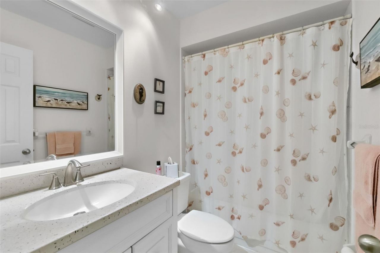 901 Gulf Drive S, Unit 14, Bradenton Beach, FL 34217 Photo