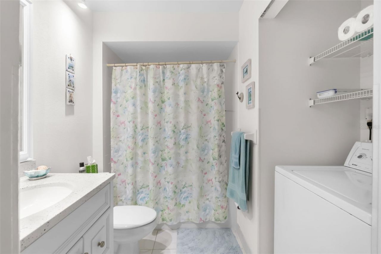 901 Gulf Drive S, Unit 14, Bradenton Beach, FL 34217 Photo