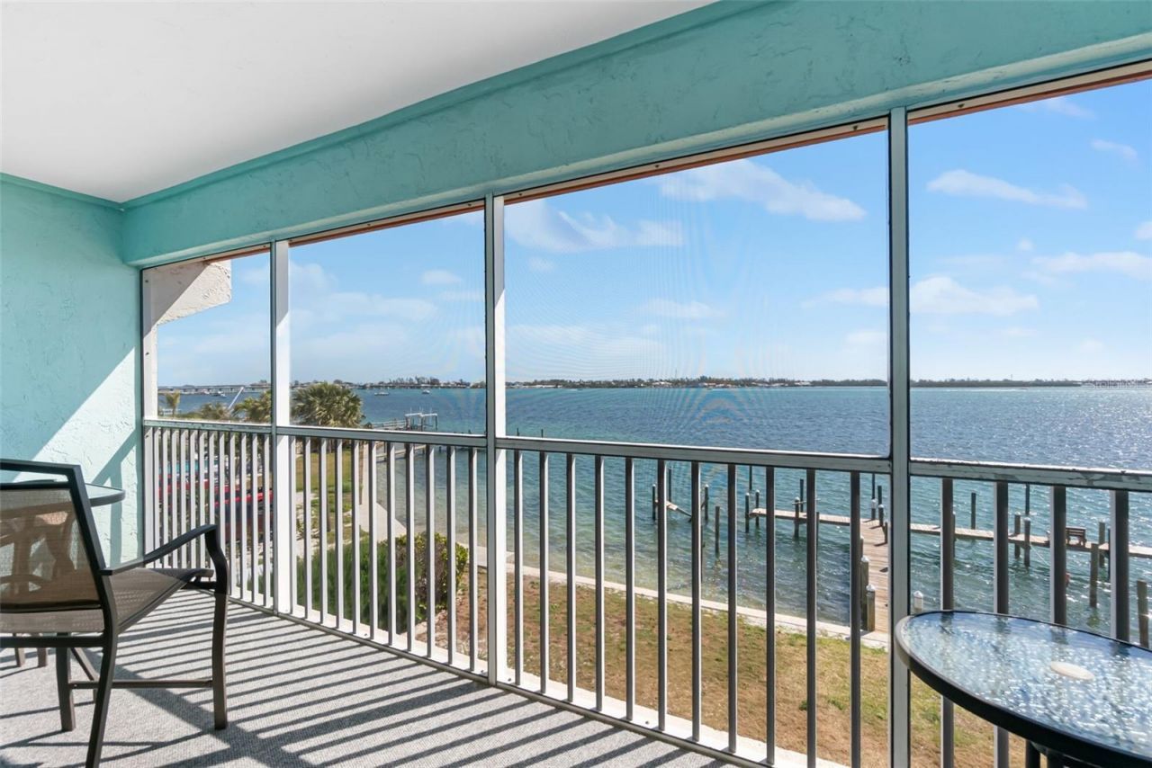 901 Gulf Drive S, Unit 14, Bradenton Beach, FL 34217 Photo