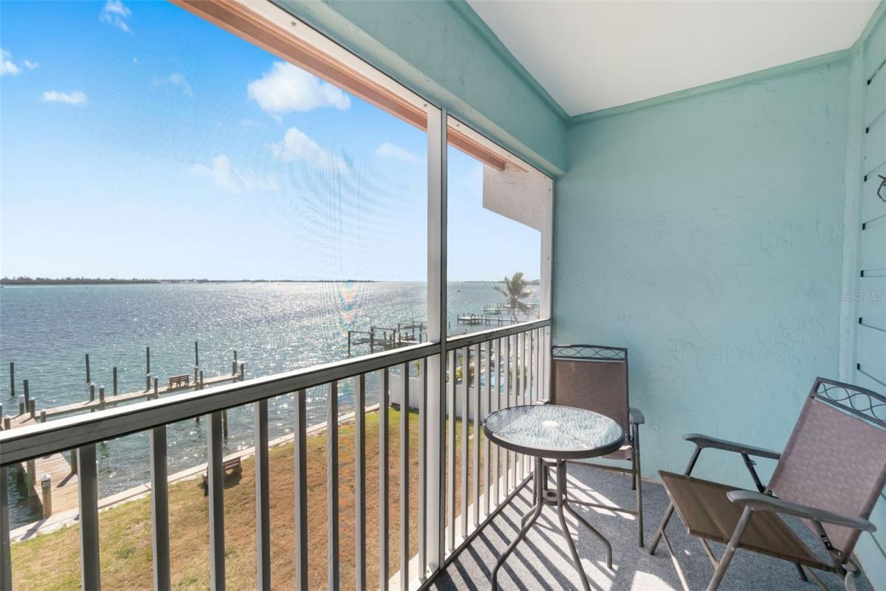 901 Gulf Drive S, Unit 14, Bradenton Beach, FL 34217 Photo
