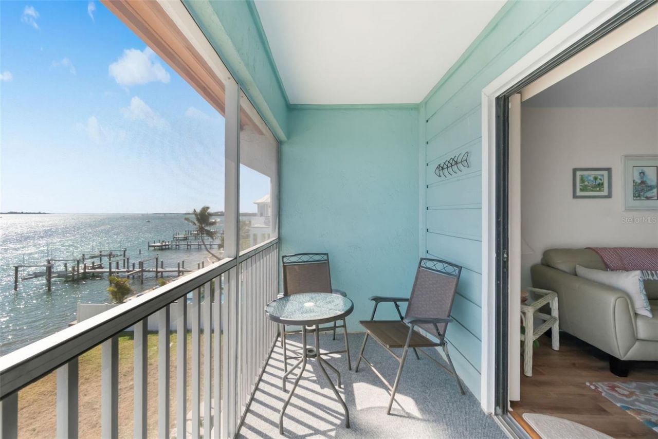 901 Gulf Drive S, Unit 14, Bradenton Beach, FL 34217 Photo