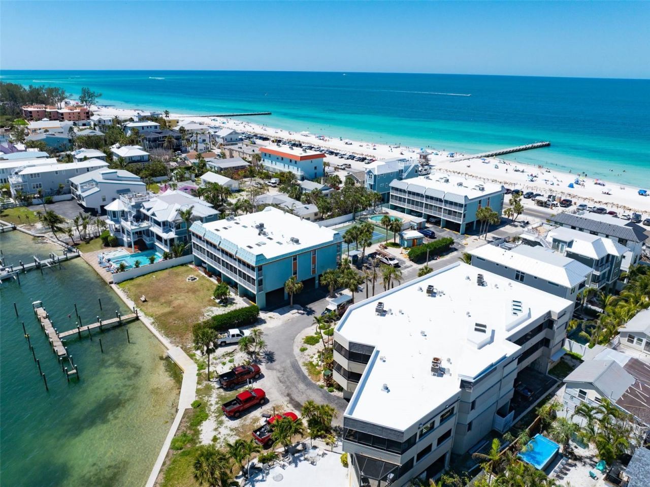 901 Gulf Drive S, Unit 14, Bradenton Beach, FL 34217 Photo