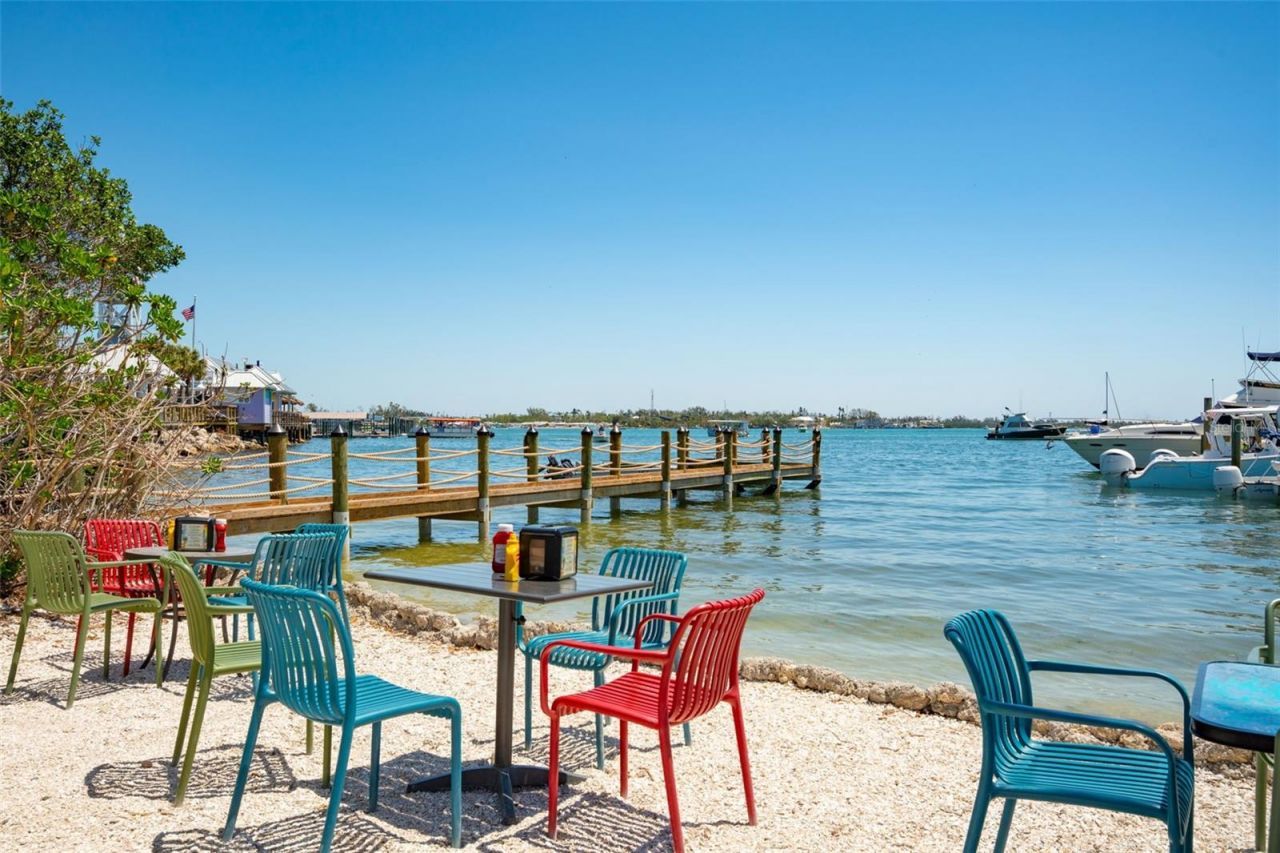 901 Gulf Drive S, Unit 14, Bradenton Beach, FL 34217 Photo