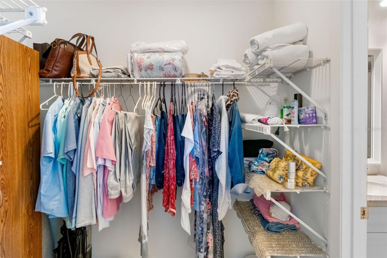 901 Gulf Drive S, Unit 14, Bradenton Beach, FL 34217 Photo