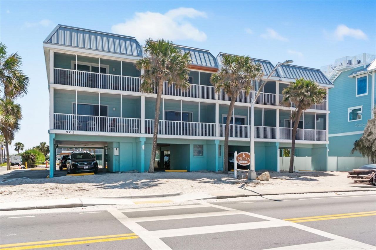 901 Gulf Drive S, Unit 14, Bradenton Beach, FL 34217 Photo
