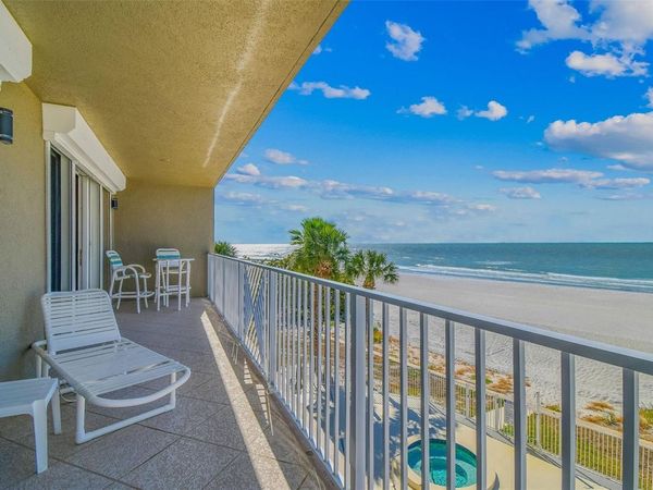 19710 GULF BOULEVARD, Unit 203, INDIAN SHORES, FL 33785