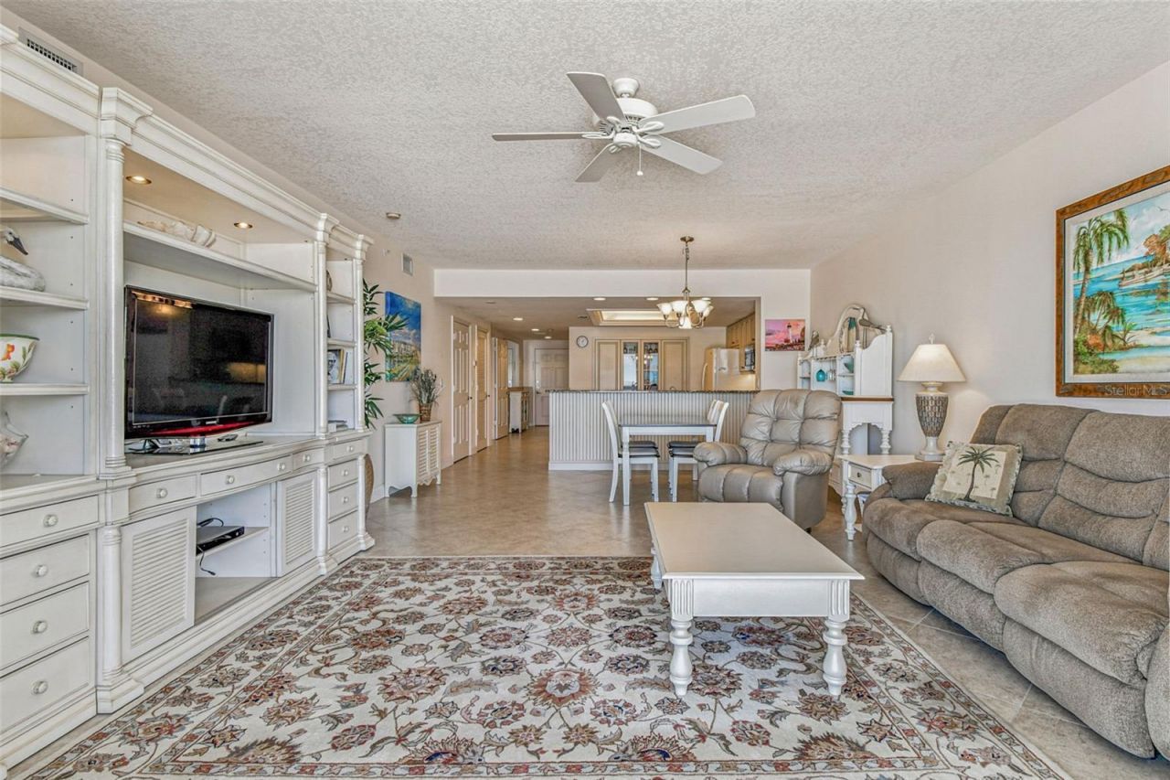 19710 Gulf Boulevard, Unit 203, Indian Shores, FL 33785 Photo