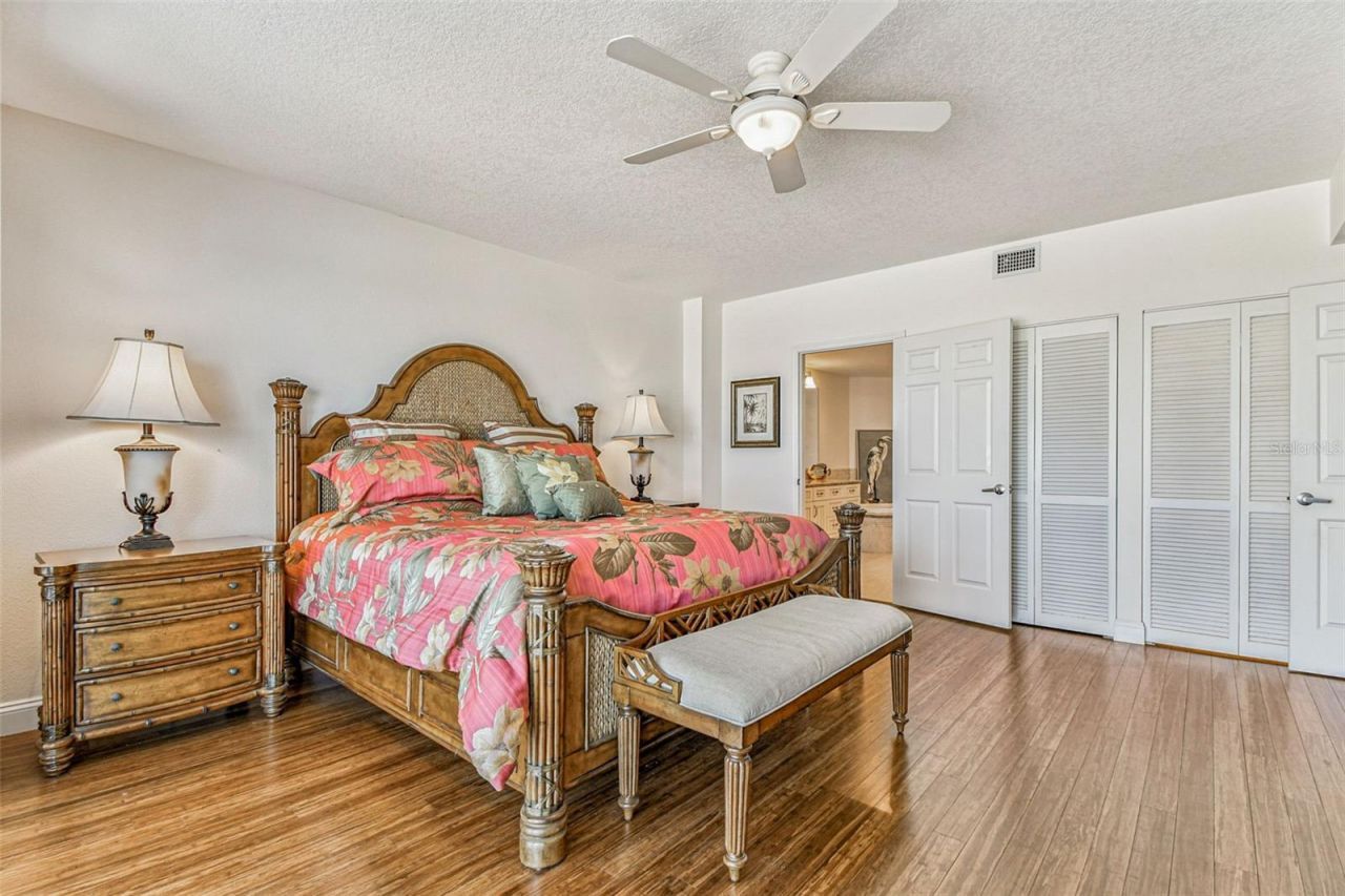 19710 Gulf Boulevard, Unit 203, Indian Shores, FL 33785 Photo